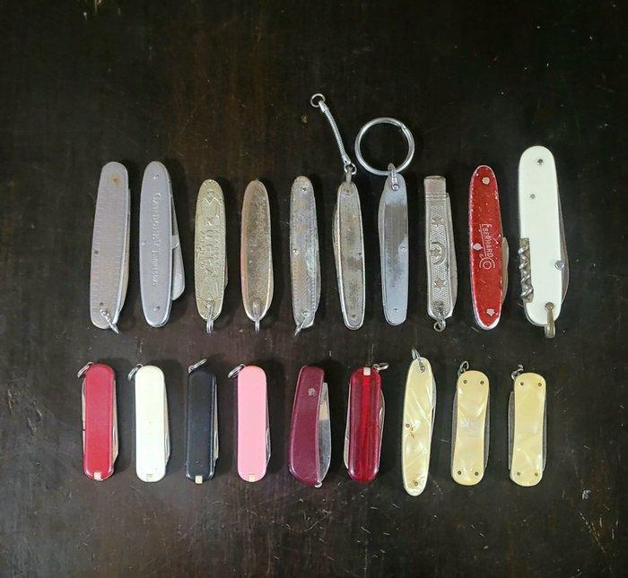 Zakmes (19), Antiek en Kunst, Antiek | Speelgoed