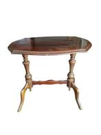 Queen Anne clasic style small table  - 1960 - Table, Antiek en Kunst