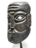 Oud met de hand gesneden sjamaanmasker - Nepal (Zonder