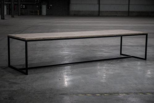 overschot sleuf waarschijnlijk ② Zeer lange tafel - VAN STAAL - Design tafels op maat — Tafels | Eettafels  — 2dehands