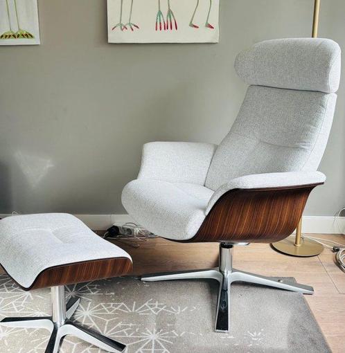 Conform - Jahn Aamodt - Fauteuil - Time Out - Walnoot -, Antiek en Kunst, Antiek | Meubels | Stoelen en Sofa's