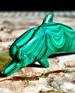 SANS RESERVE - Dolfijnensculptuur in natuurlijke malachiet, Verzamelen