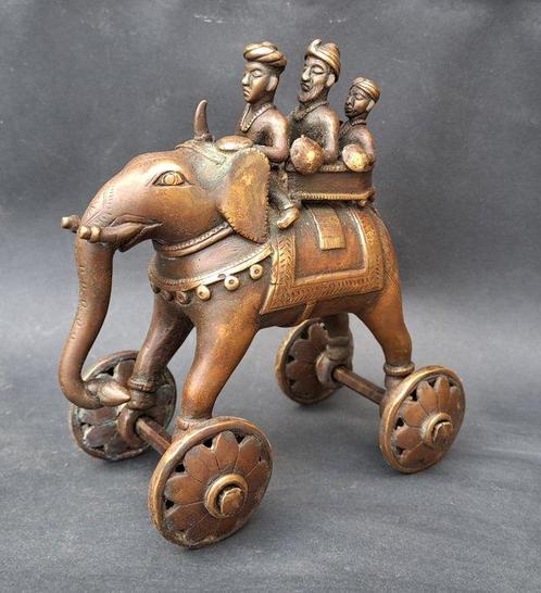 Tempel speeltje - Brons - India - Eerste helft 20e eeuw, Antiek en Kunst, Kunst | Niet-Westerse kunst