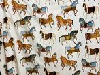 Tissu velours à impression numérique avec des chevaux arabes, Antiek en Kunst