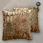 Enzo Degli Angiuoni - Set of 2 new pillows made of Enzo, Antiek en Kunst