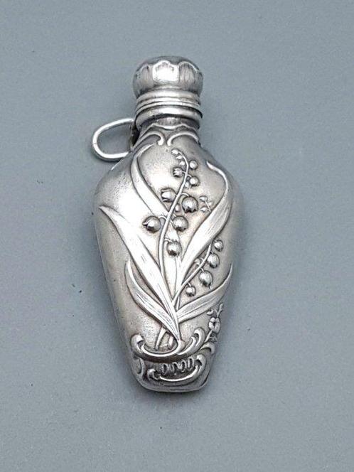 Bouteille de parfum - Art nouveau, métal argenté - Objet de, Antiek en Kunst, Kunst | Designobjecten