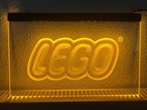 LEGO neon bord lamp LED verlichting reclame lichtbak *geel*, Huis en Inrichting, Lampen | Overige, Nieuw, Verzenden