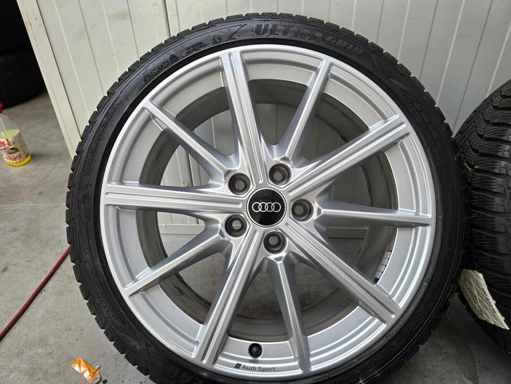 Audi A3 VW Caddy Golf leon 18 inch winterbanden 5x112 nieuw, Auto-onderdelen, Banden en Velgen, 18 inch, Winterbanden, 225 mm