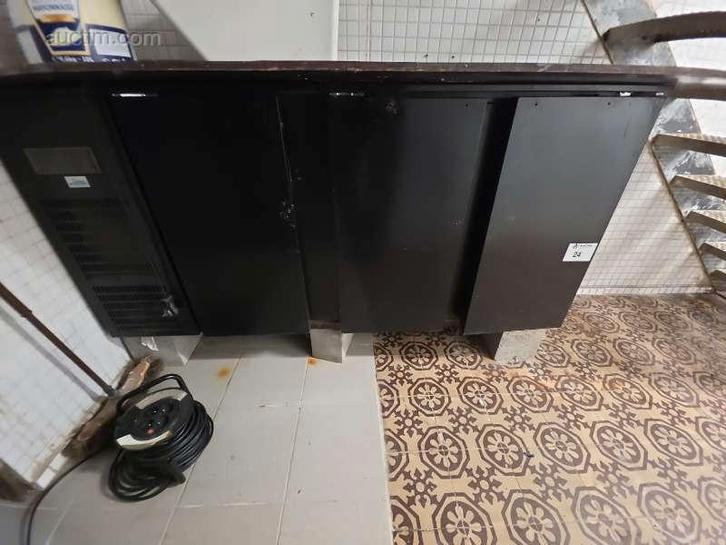 Barkoeler  Antoine, Elektronische apparatuur, Koelkasten en IJskasten, Ophalen