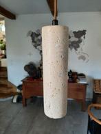 Lot de 3 suspensions / plafonniers en pierre de travertin –