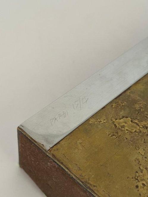 Gianfranco Pardi - sculptuur, Obelisco - 35.7 cm - Messing,, Antiek en Kunst, Antiek | Overige Antiek