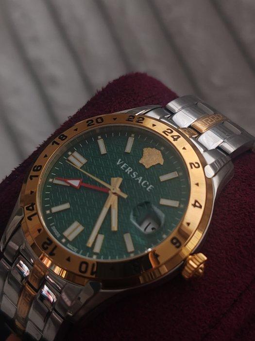 Versace - Greca GMT - Sans prix de réserve - Homme - 2020 et, Handtassen en Accessoires, Horloges | Heren