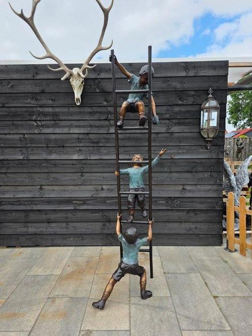Statue, Bronze: XXL ladder with Children - 231 cm - Bronze -, Antiek en Kunst, Curiosa en Brocante