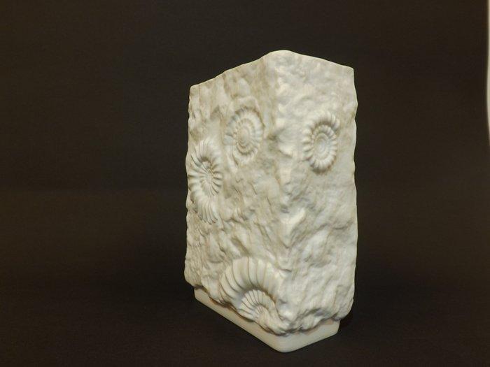 Kaiser Porzellan - M.Frey - Vaas - 179 - Biscuit porselein, Antiek en Kunst, Curiosa en Brocante