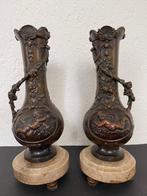 Cassolette (2) - Métal, Marbre - Vases dexposition - putti, Antiek en Kunst