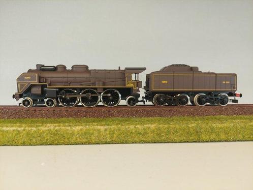 Jouef H0 - 8252 - Stoomlocomotief met tender (1) - 231 C, Hobby en Vrije tijd, Modeltreinen | H0