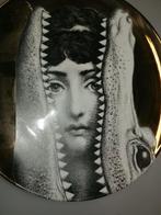 Fornasetti Milano decoro in oro - Schotel - Porselein - Tema