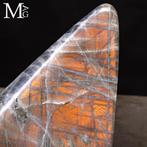 Madagascar Labradoriet – Oranje Goud Reflecties Labradoriet