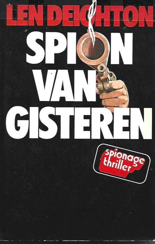 Spion van gisteren 9789010014733 Len Deighton, Boeken, Overige Boeken, Gelezen, Verzenden