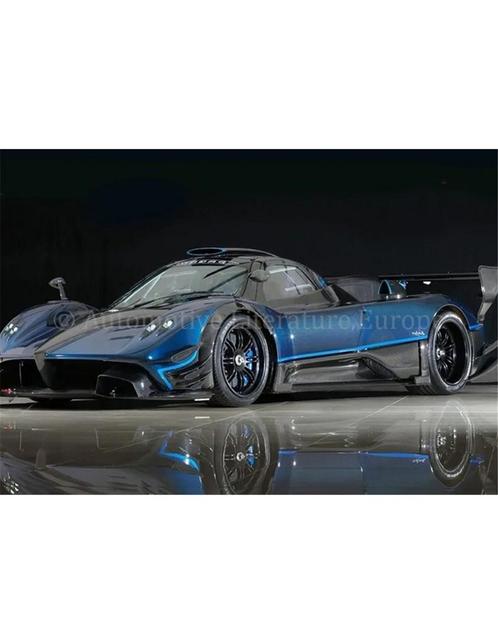 2014 PAGANI ZONDA REVOLUCION DIECAST FULL OPEN MODELAUTO, Hobby en Vrije tijd, Modelauto's | 1:18