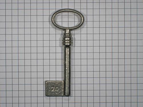 Sleutel gietijzer met gat 70 mm, Doe-het-zelf en Bouw, Hang- en Sluitwerk, Klink of Kruk, Nieuw, Overige materialen