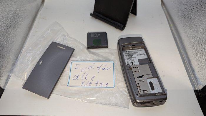 Nokia 9300 Candybar model with side keyboard slider -, Games en Spelcomputers, Spelcomputers | Overige Accessoires