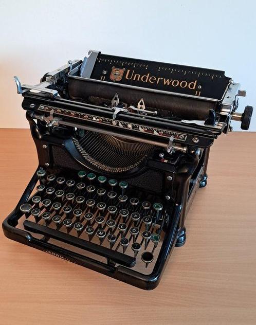 Underwood Typewriter Company - Underwood Standard 11 -, Antiek en Kunst, Kunst | Designobjecten
