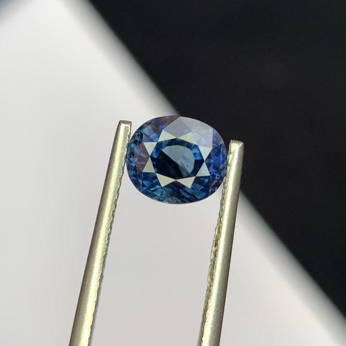 1 pcs Blauw Saffier - 2.14 ct - Gemological Institute of, Bijoux, Sacs & Beauté, Pierres précieuses