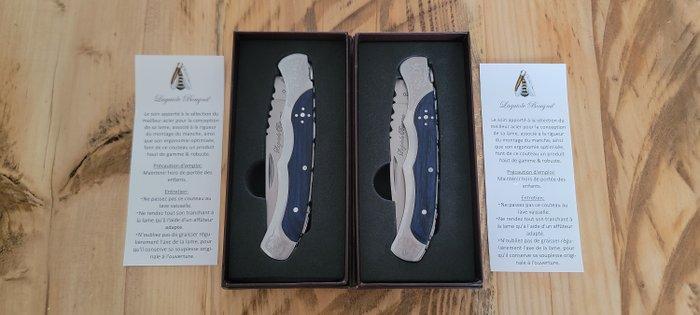 Laguiole Bougna - Tafelmessenset - Staal - 2 zakmessen, Antiek en Kunst, Antiek | Keukengerei