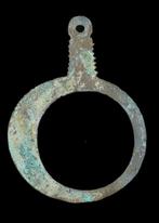 Europese Bronstijd Brons Ringvormige hanger (Zonder