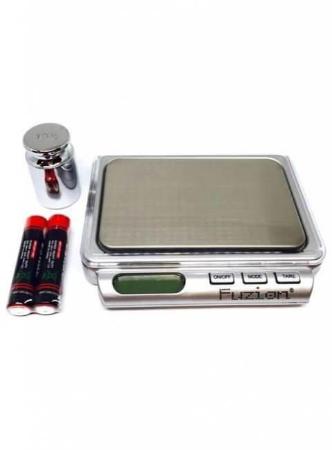 Fuzion Nitro Weegschaal 100g - 0,01g  Zilver, Verzamelen, Rookartikelen, Aanstekers en Luciferdoosjes, Nieuw, Verzenden