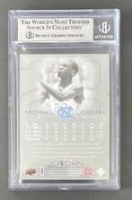 2012 Upper Deck Michael Jordan - #10 numbered 223/250 -, Verzamelen, Nieuw