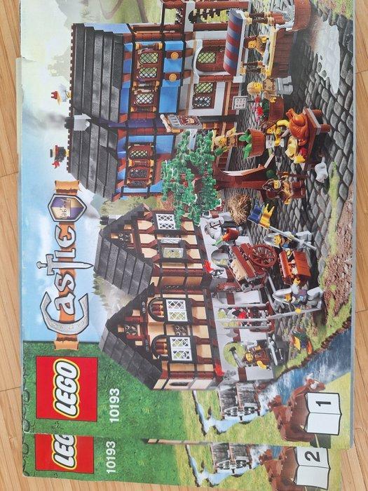 Lego Set - 10193 - Castle - Medieval Market Village, Enfants & Bébés, Jouets | Duplo & Lego