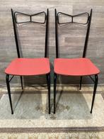 Stoel - Paar stoelen uit de jaren 50, met zwart geverfde, Antiek en Kunst, Kunst | Designobjecten