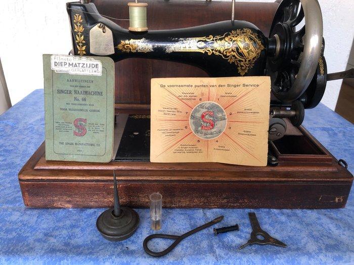 Singer 28 (1910) Naaimachine - Gietijzer, Antiek en Kunst, Kunst | Designobjecten