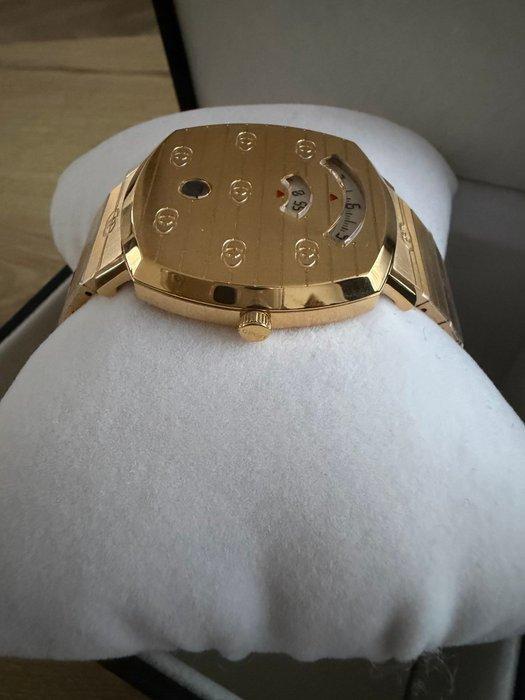 Gucci - Grip goud - Sans prix de réserve - YA157409 -, Handtassen en Accessoires, Horloges | Heren