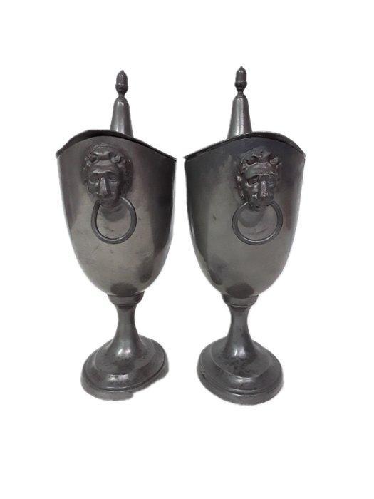 Vaas (2) - Tin - Kastanje vazen Regency Japanned, Antiek en Kunst, Antiek | Overige Antiek