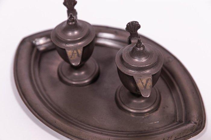 Ampullen Tin, 18e-eeuw - Tin - 1750-1800, Antiek en Kunst, Kunst | Niet-Westerse kunst