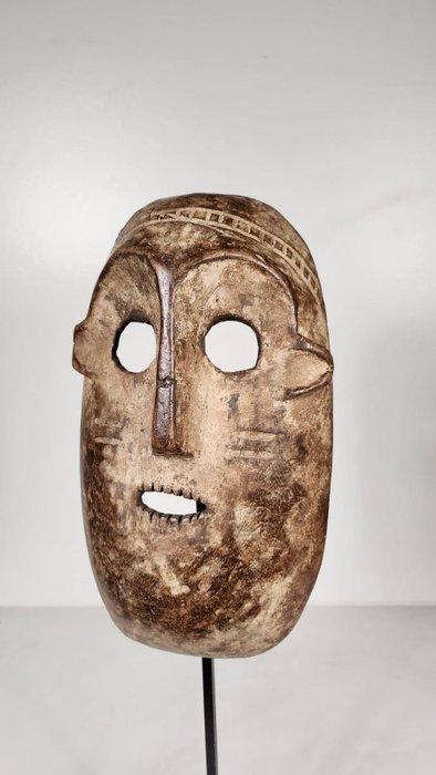 Masker - Kumu - Congo RDC (Zonder Minimumprijs), Antiek en Kunst, Kunst | Niet-Westerse kunst