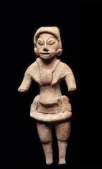 Pre-Columbiaans - Colima Staande figuur van aardewerk - Met