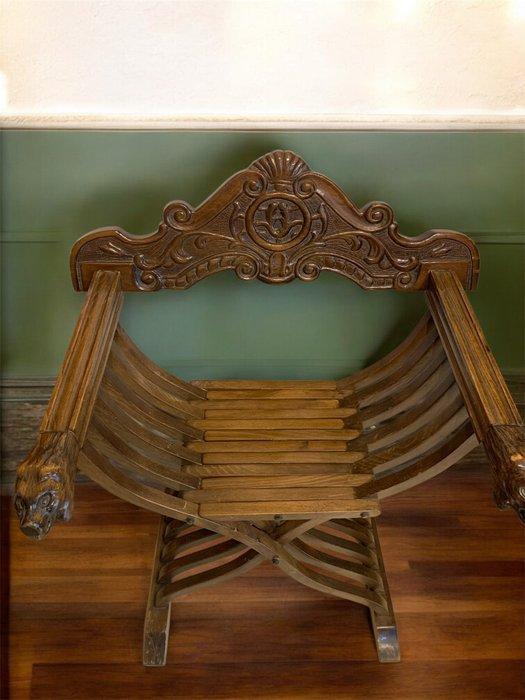 Stoel - Hout - Savonarola, Antiek en Kunst, Curiosa en Brocante