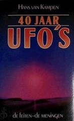 40 JAAR UFOS 9789032502867 Kampen, Boeken, Verzenden, Gelezen, Kampen