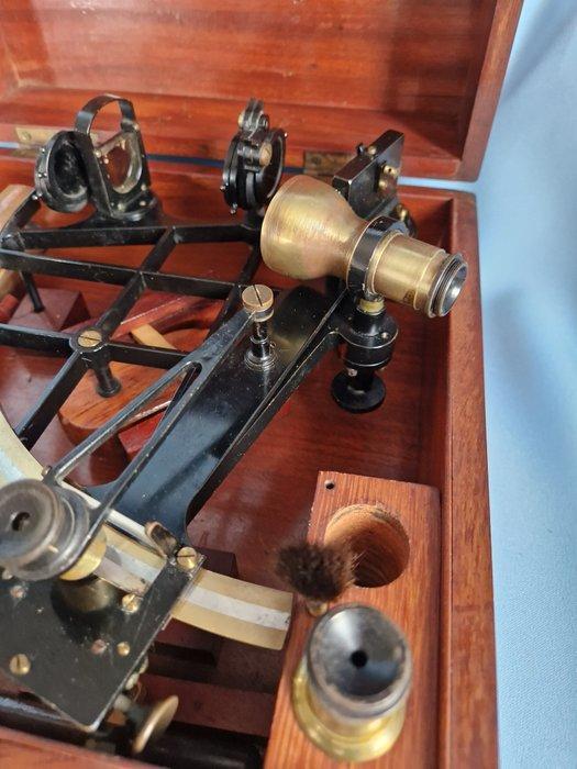 Sextant - Messing, Glas, Hout, Antiek en Kunst, Curiosa en Brocante