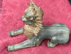 Figurine - Mythische leeuw liggend - Bronze doré, Antiek en Kunst
