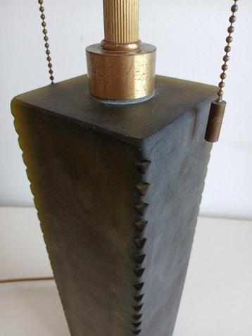 Angelo Donghia (Atribuído) - Lampe de table - Laiton, Verre