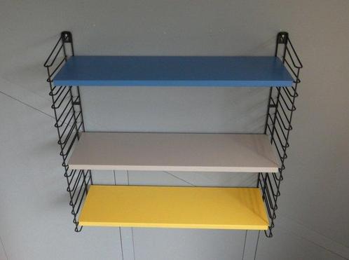 Tomado - Adriaan Dekker - Wandrek - Metaal, Antiek en Kunst, Antiek | Meubels | Stoelen en Sofa's