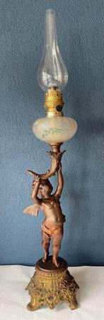 Decoratief ornament - Frankrijk - Statue als olielamp 93cm