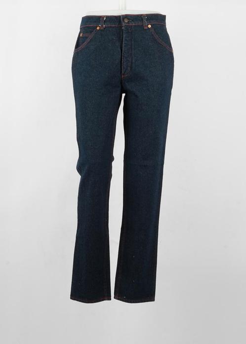 Vintage Levis Jeans in size 27/31, Kleding | Dames, Spijkerbroeken en Jeans, Ophalen of Verzenden