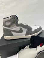 Nike - Air Jordan 1 High - Sneakers - Maat: EU 44, Nieuw
