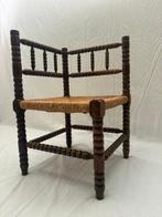 Stoel - Franse Bobbin Hoekstoel met Rieten Afwerking - Hout,, Antiek en Kunst